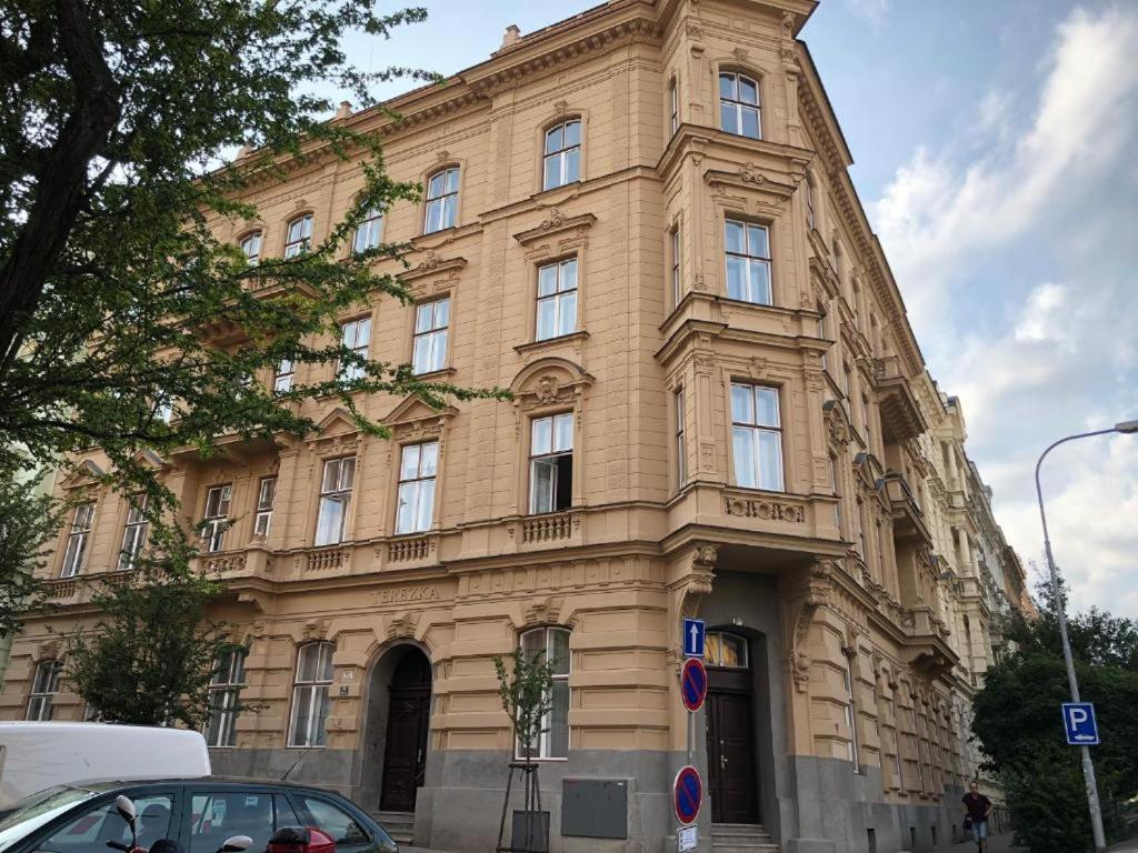 Aparthostel Brno Exterior foto